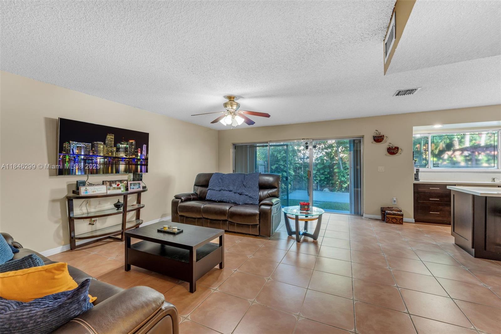 9465 SW 146th Ct
