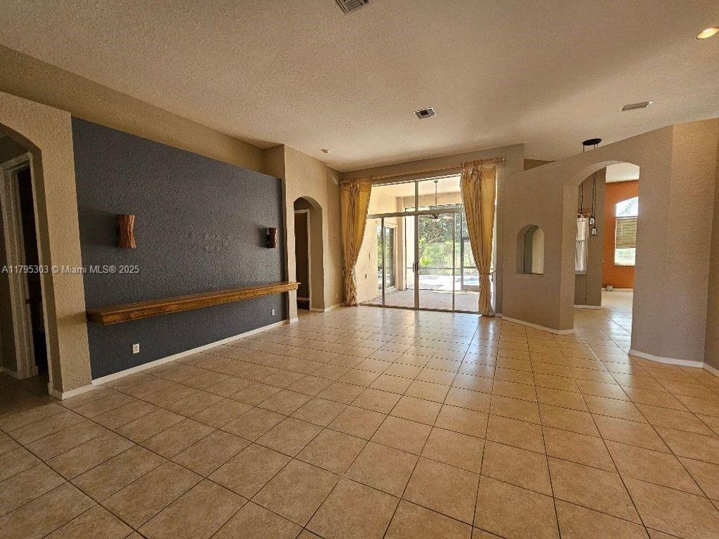 Photo of 18628 Ocean Mist, Boca Raton, FL 33498 (MLS # A11795303)