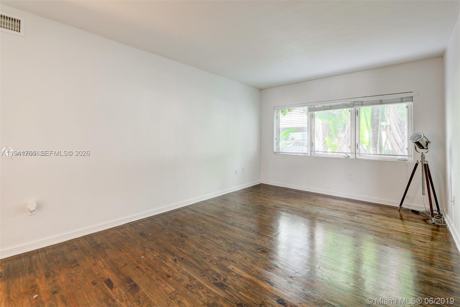 THE MARITIME CONDO - Residential