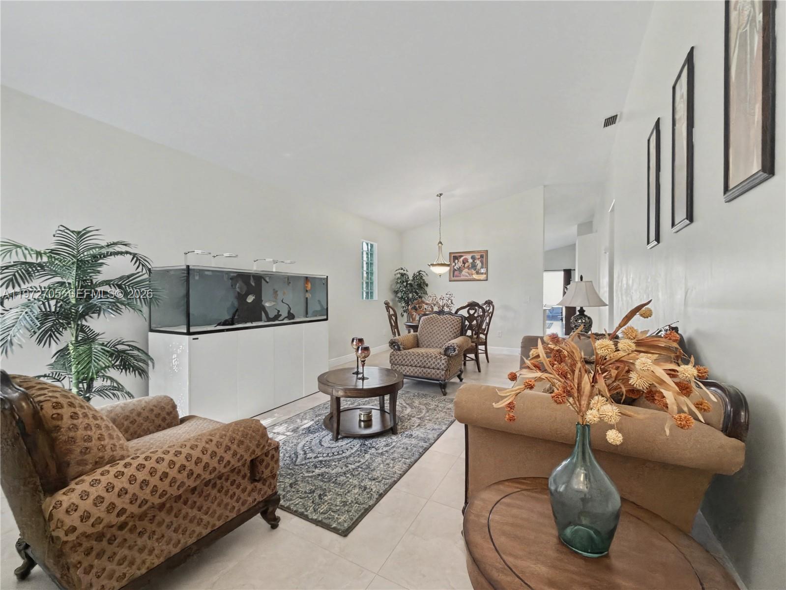 WYNDHAM LAKES NORTH - Residential