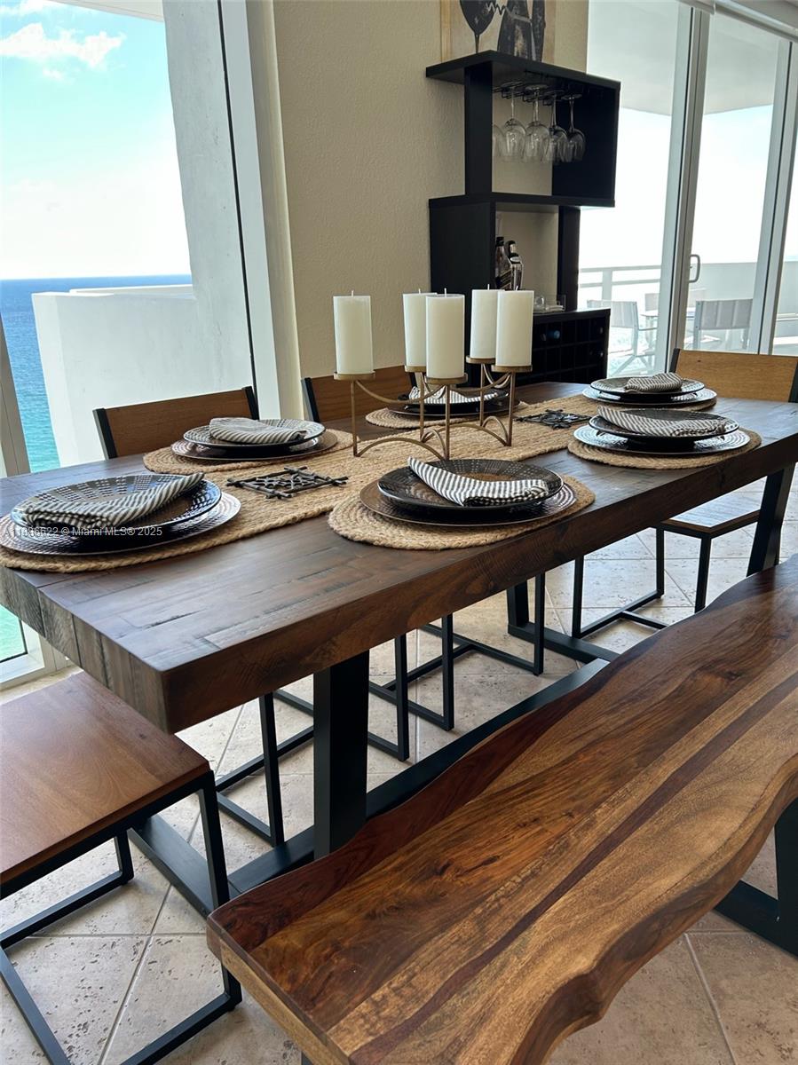 PARKER PLAZA CONDO ESTATE - Residential Lease