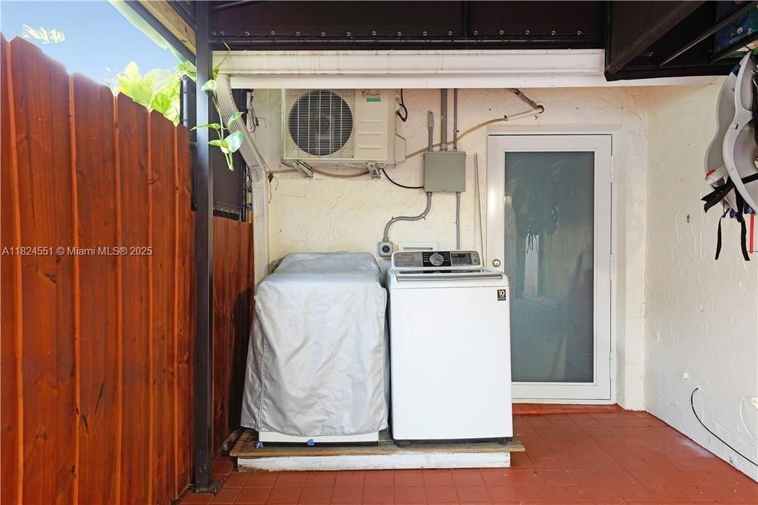 PUEBLO DEL SOL SEC 3 - Residential Lease