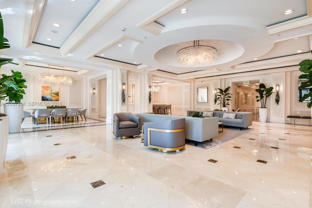 3400 SW 27th Ave 805