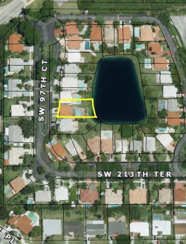 VILLAS OF OLD CUTLER - Residential