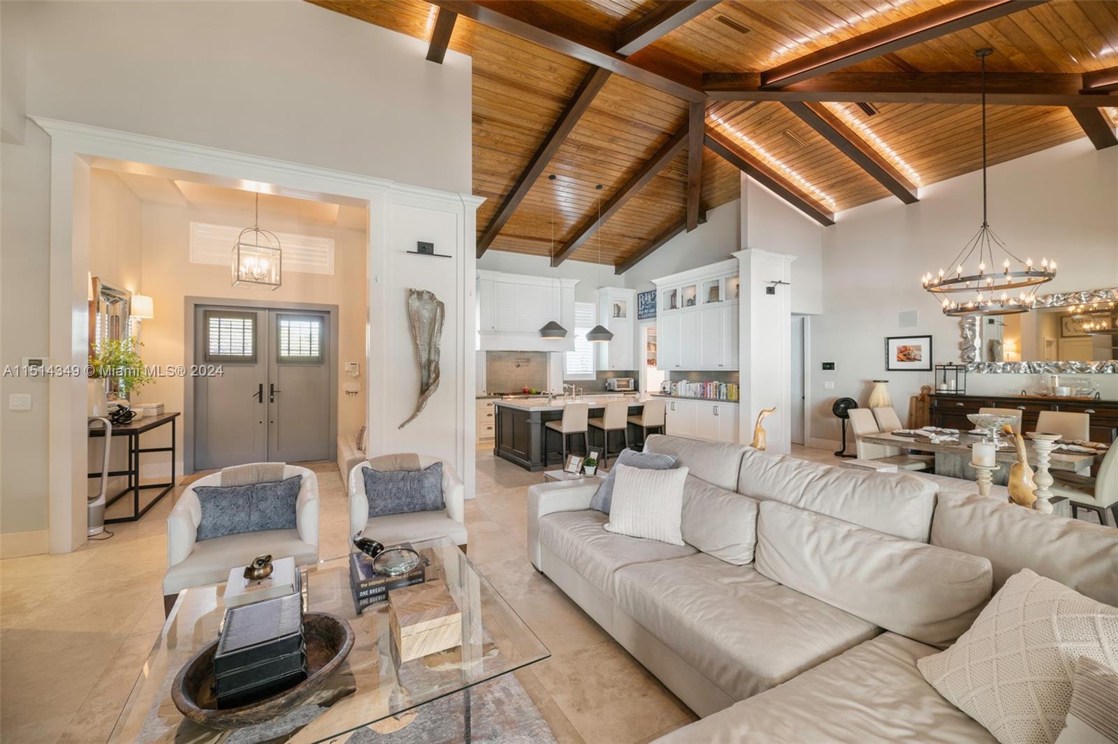 FAIRWAY MANORS - Residential