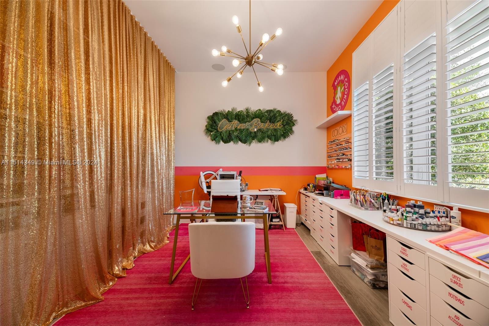 FAIRWAY MANORS - Residential