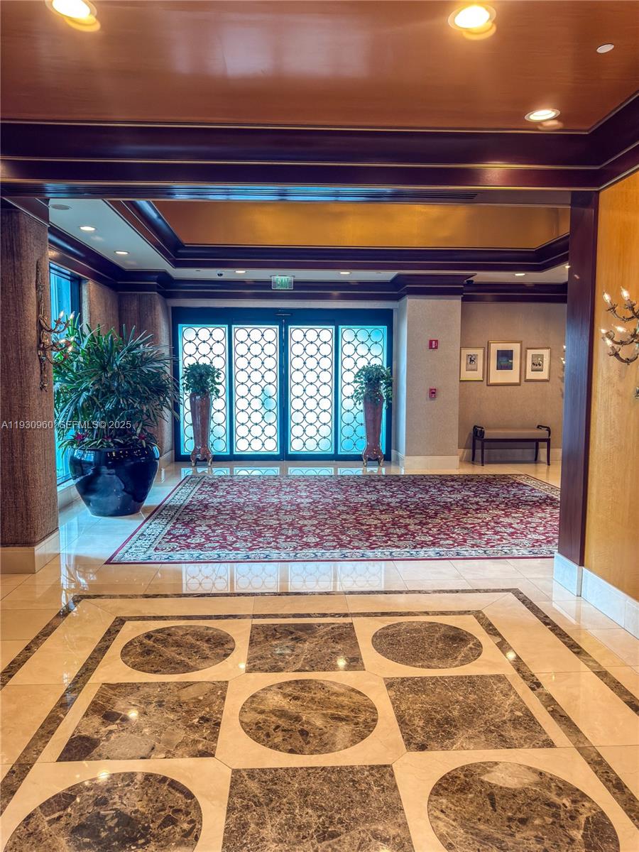 THE PALACE AT BAL HARBOUR - Residential