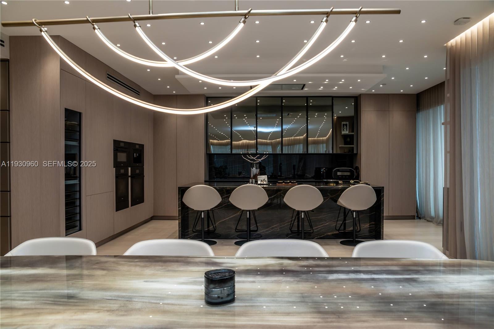 THE PALACE AT BAL HARBOUR - Residential