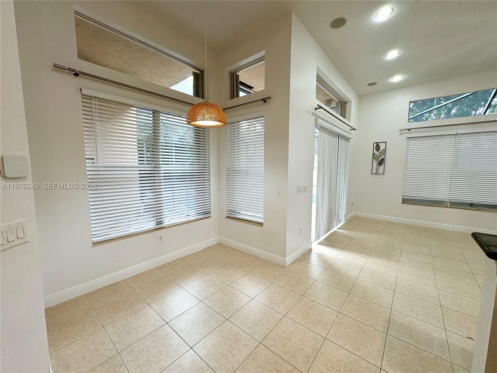 SUNSET FALLS PLAT 2 - Residential Lease