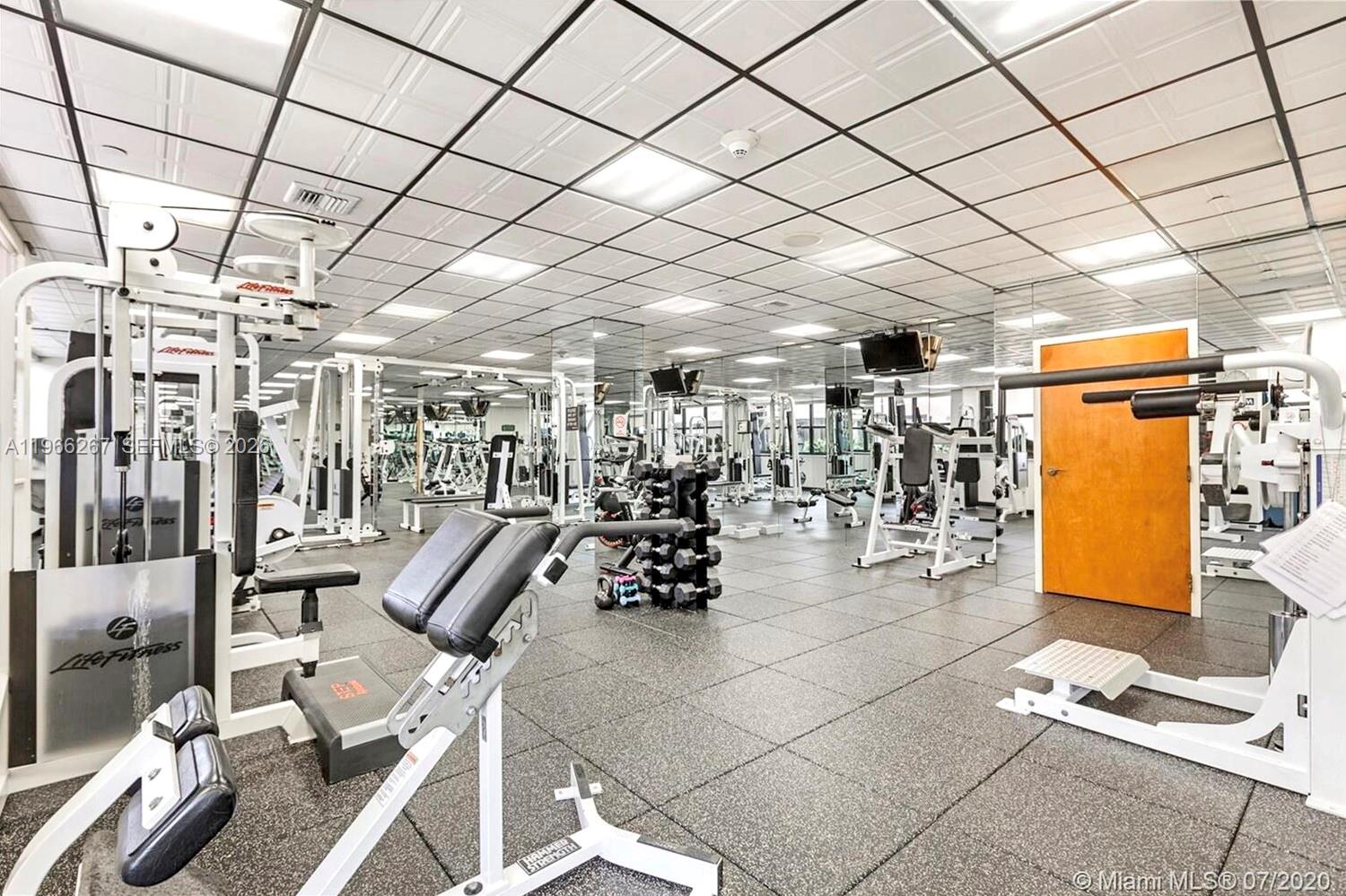 LEXCELLENCE CONDO - Residential