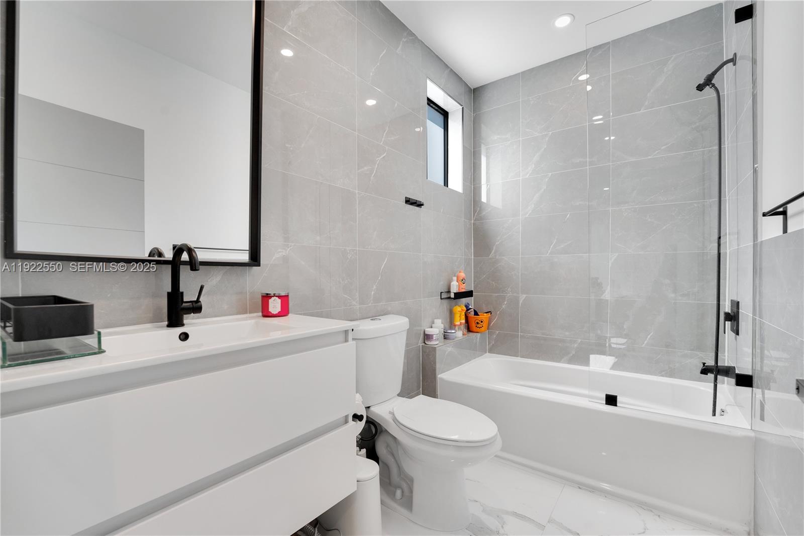 GRAPELAND - Residential