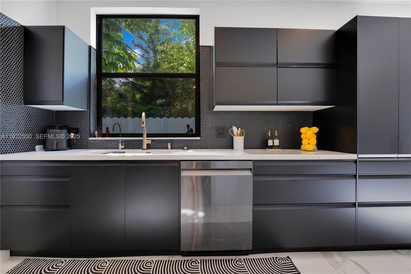 GRAPELAND - Residential