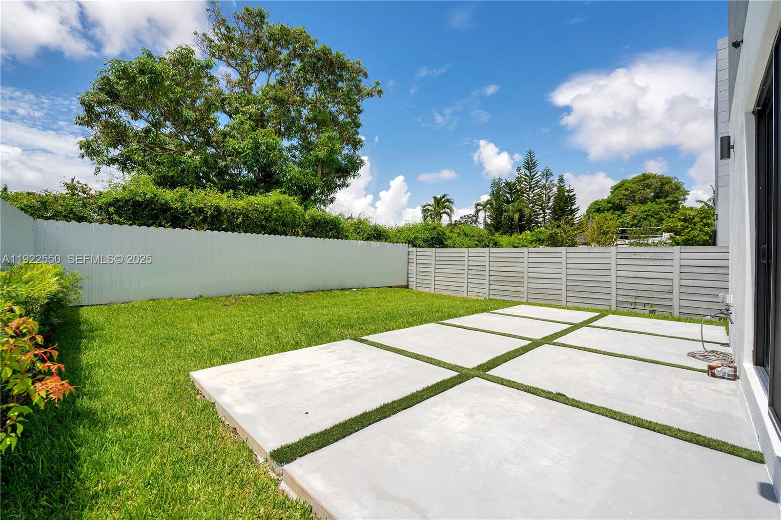 GRAPELAND - Residential