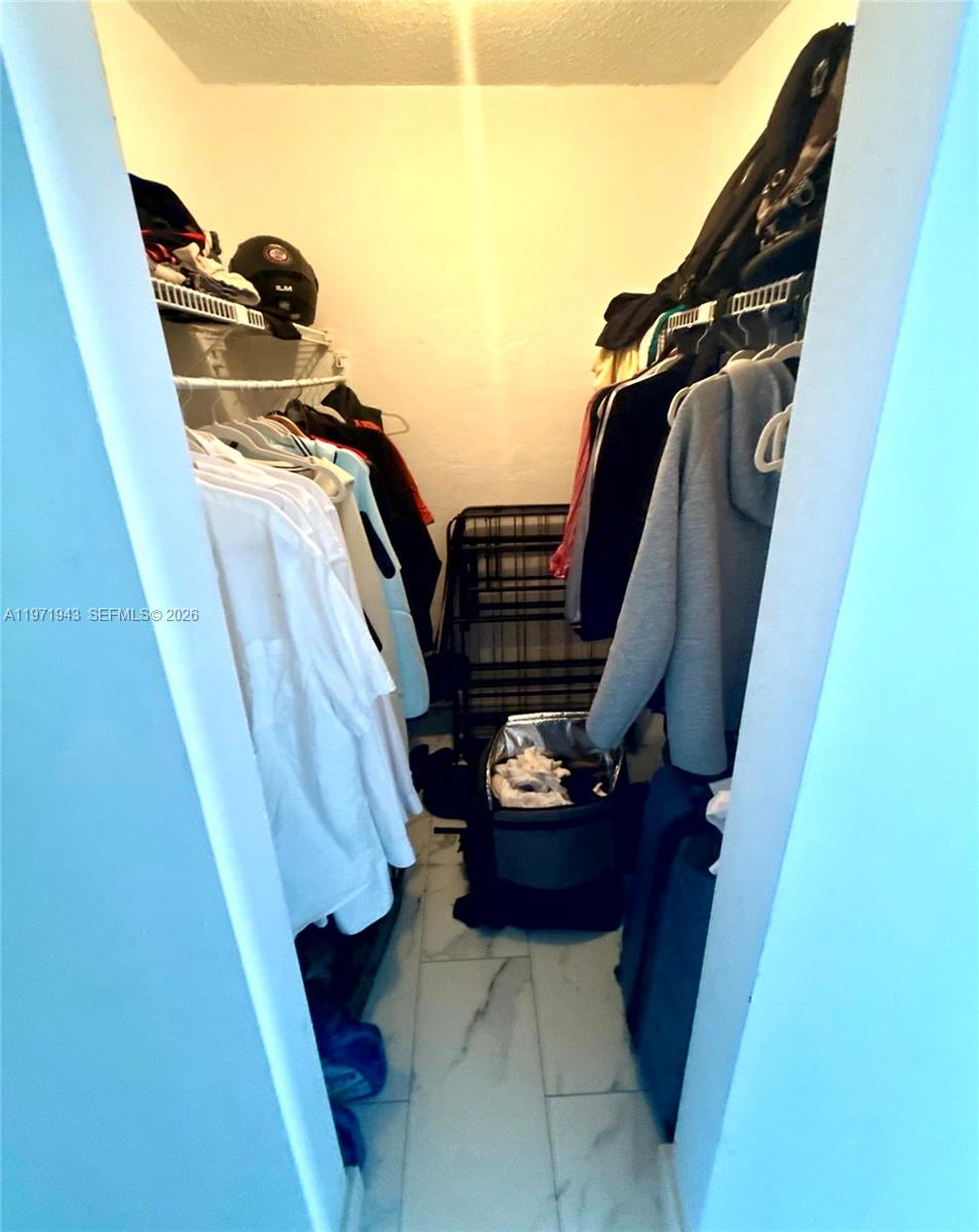 EASTVIEW VILLAS CONDO SOU - Residential