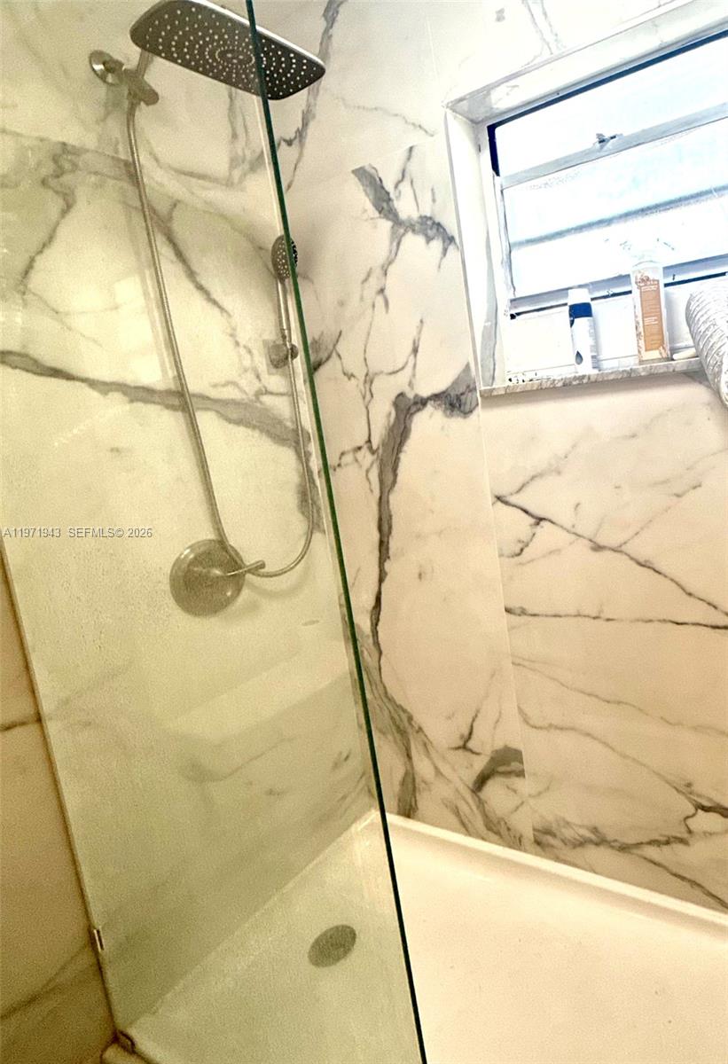 EASTVIEW VILLAS CONDO SOU - Residential