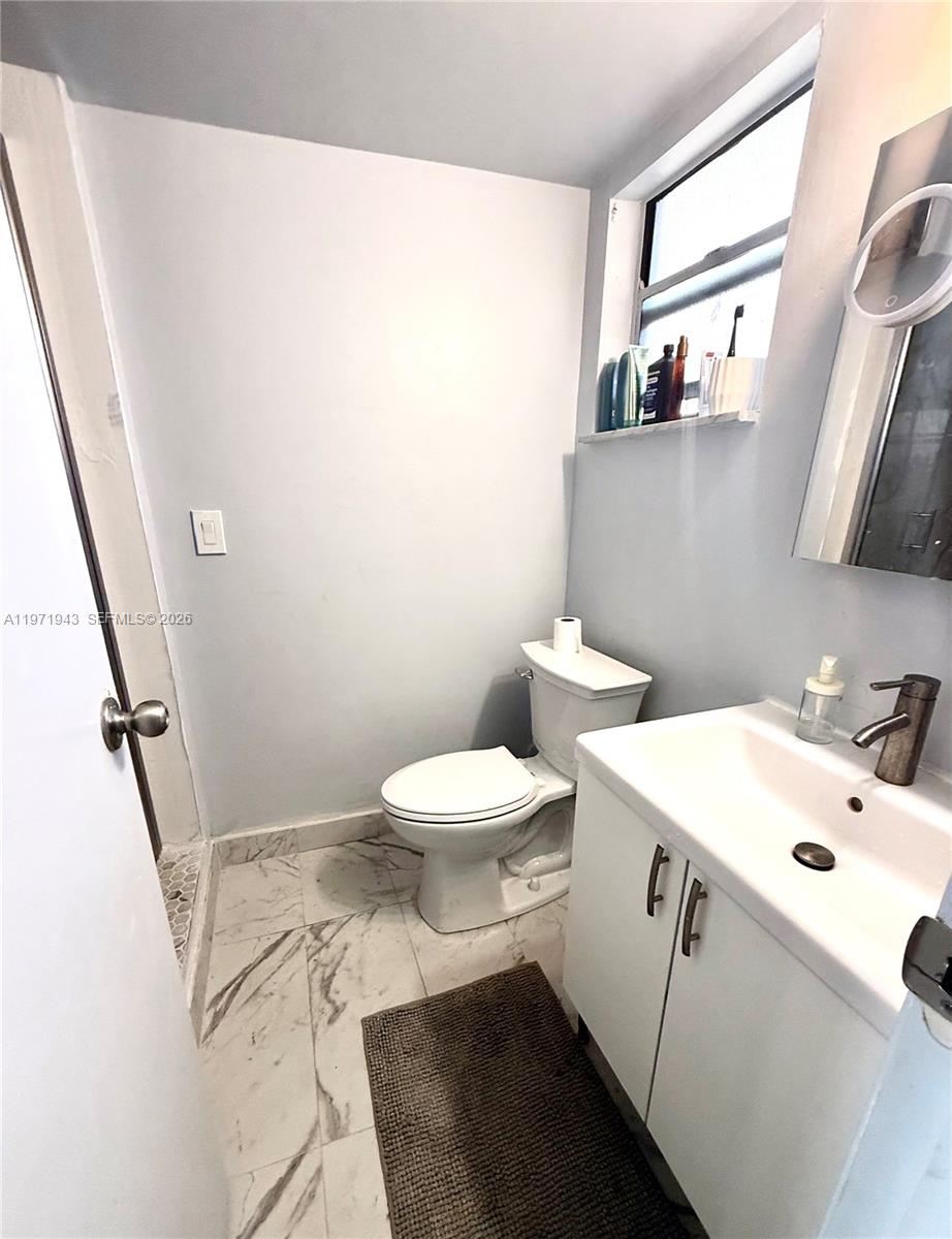 EASTVIEW VILLAS CONDO SOU - Residential