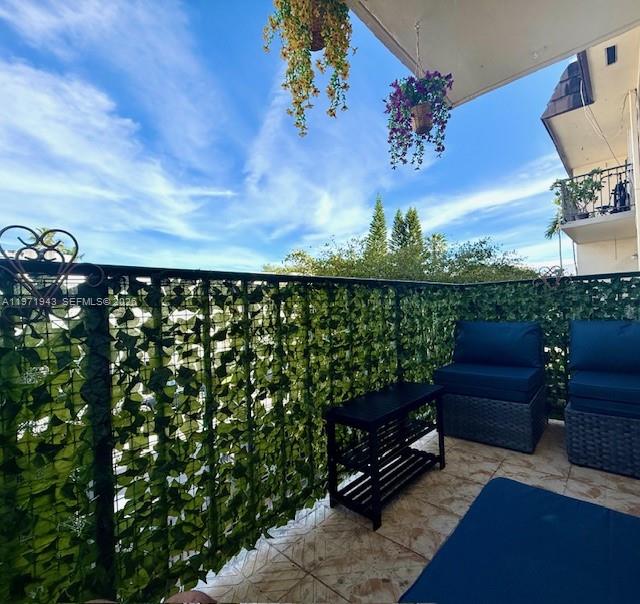 EASTVIEW VILLAS CONDO SOU - Residential