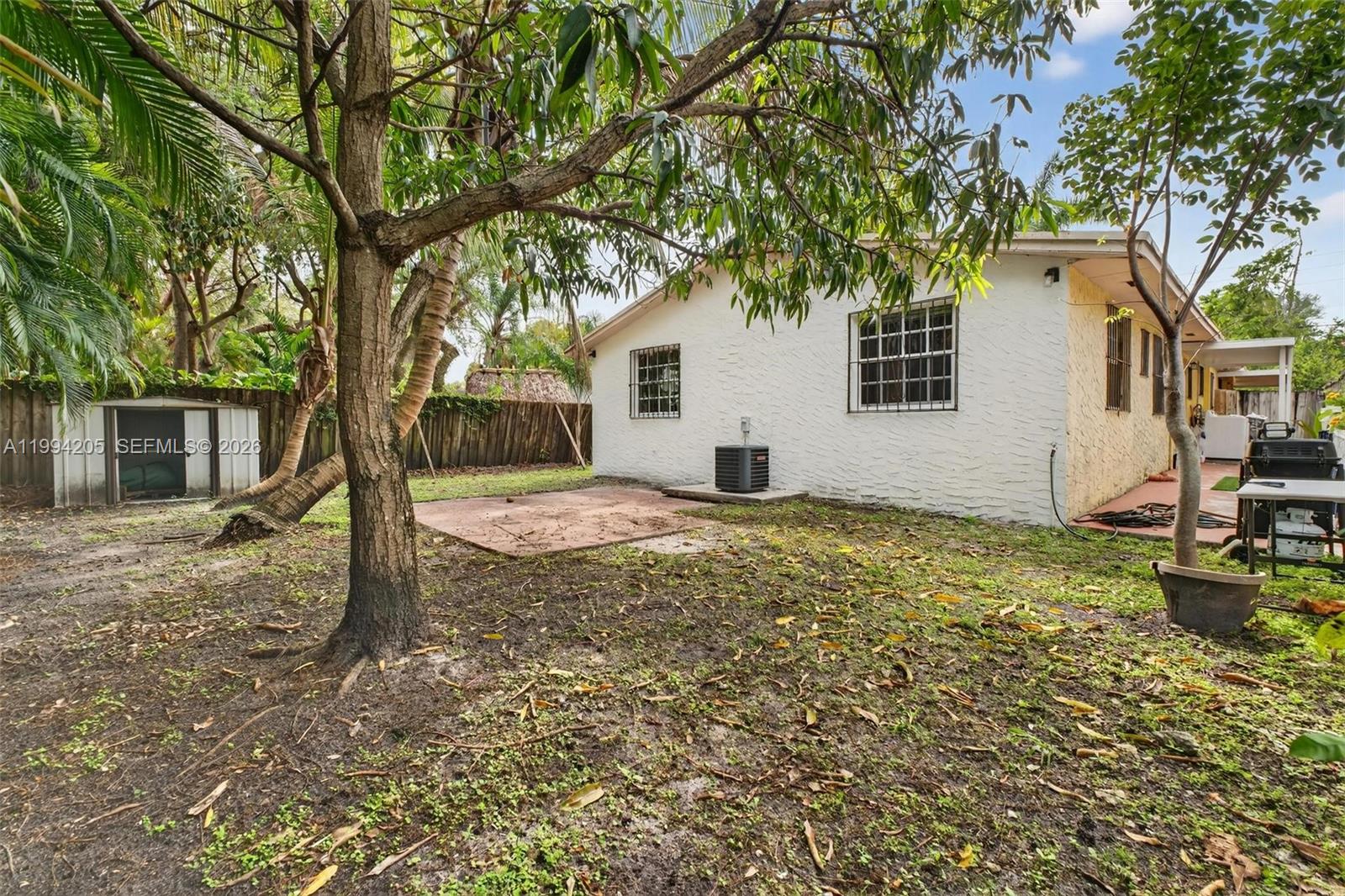 BISCAYNE REALTY COS - Residential Income