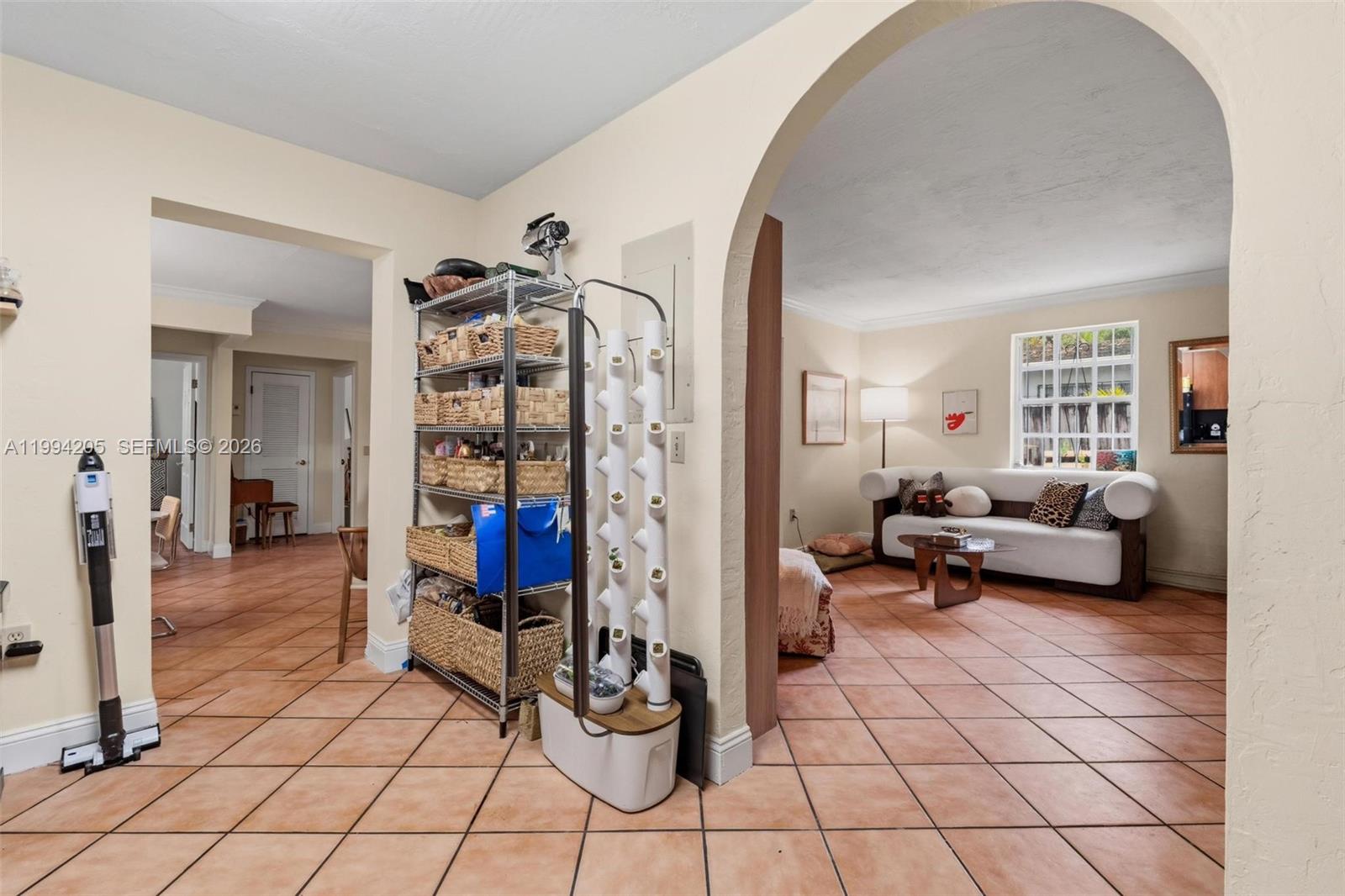 BISCAYNE REALTY COS - Residential Income