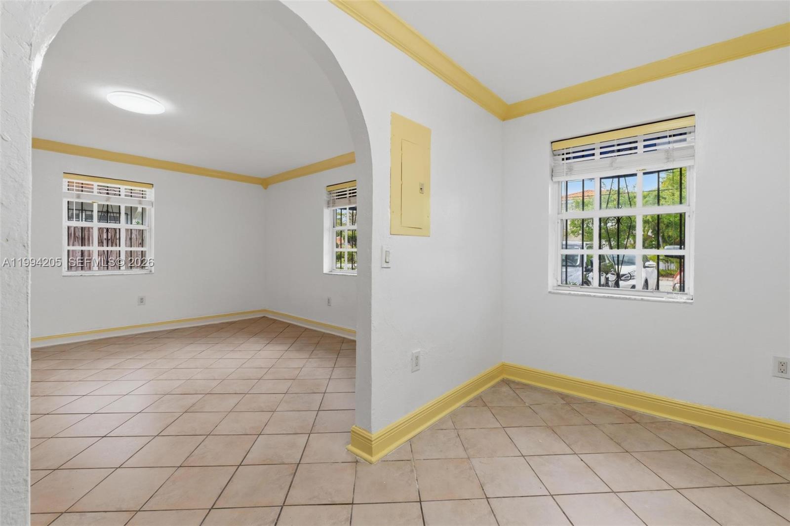 BISCAYNE REALTY COS - Residential Income