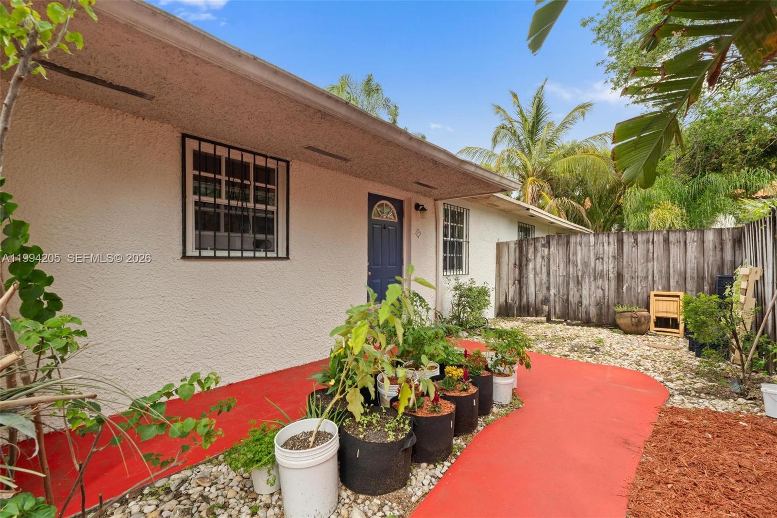 BISCAYNE REALTY COS - Residential Income