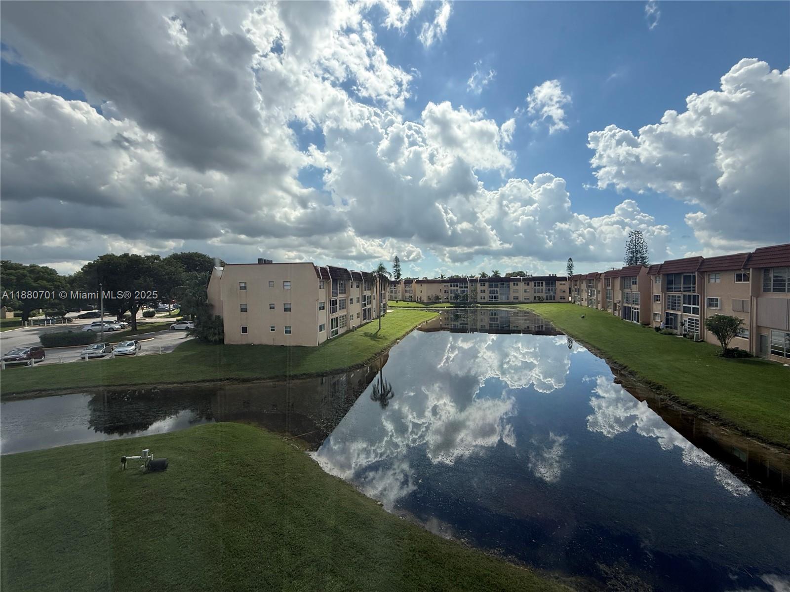 SUNRISE LAKES 88 CONDO - Residential
