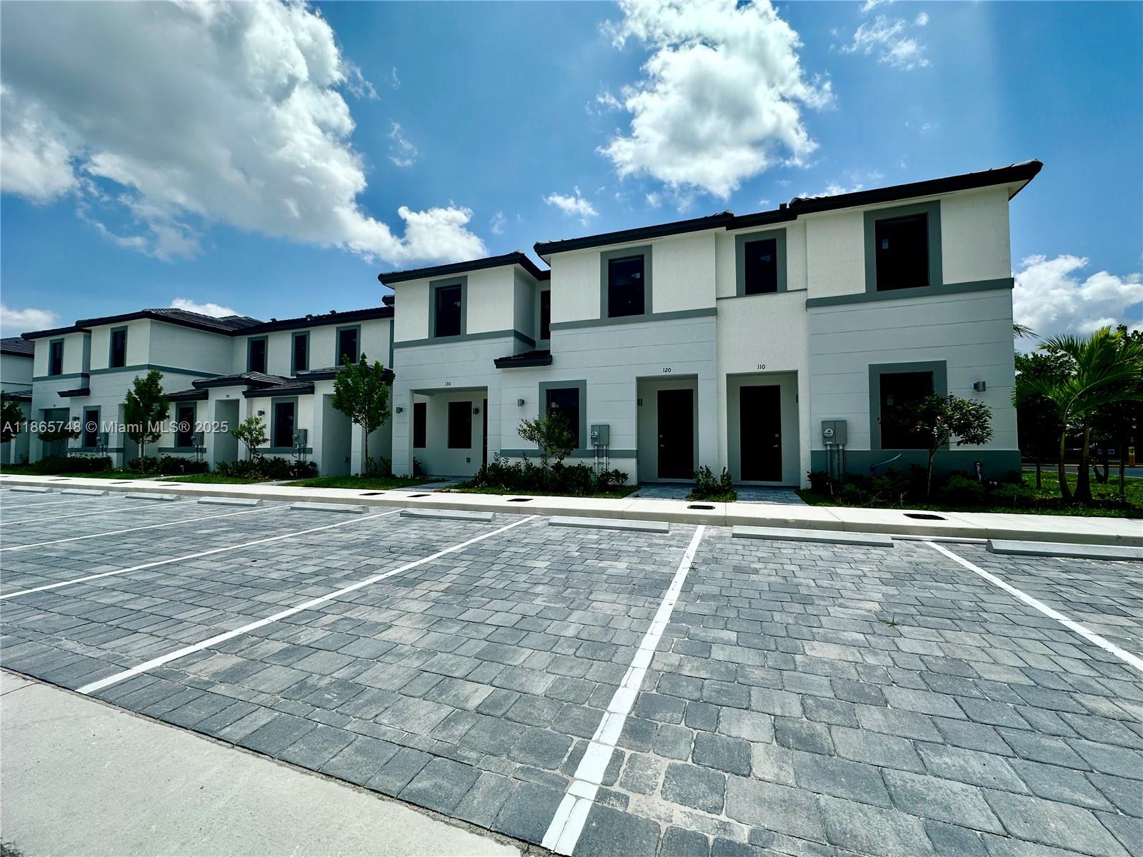 Brand new 2025 villa For Rent. Be the first to enjoy this stunning 4 bedroom, 3 bath home with laminate floors throughout, impact windows and doors, modern baseboards, and designer light fixtures. Gourmet kitchen with quartz countertops, stainless steel appliances, and recessed lighting. Spacious bedrooms, luxury baths with quartz tops. Solid block construction, tile roof, covered terrace, and private patio. Community features park, sidewalks, streetlights, and underground utilities. A+ location near ALDI, Walmart, Florida’s Turnpike, Best Buy, Florida Keys Outlet Marketplace, and more. Style, comfort, and security all in one.