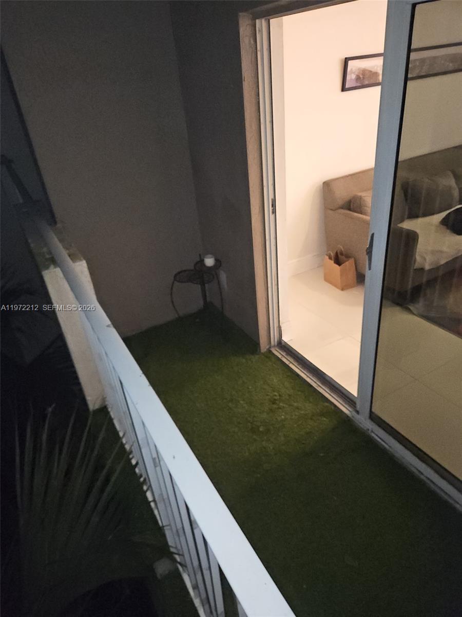 PARADISE POINTE CONDO - Residential