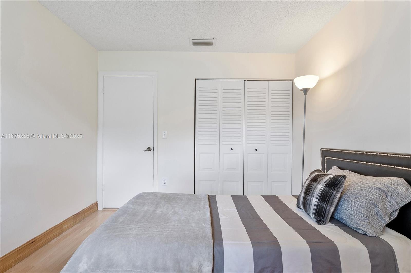 SAWGRASS ESTATES - Residential