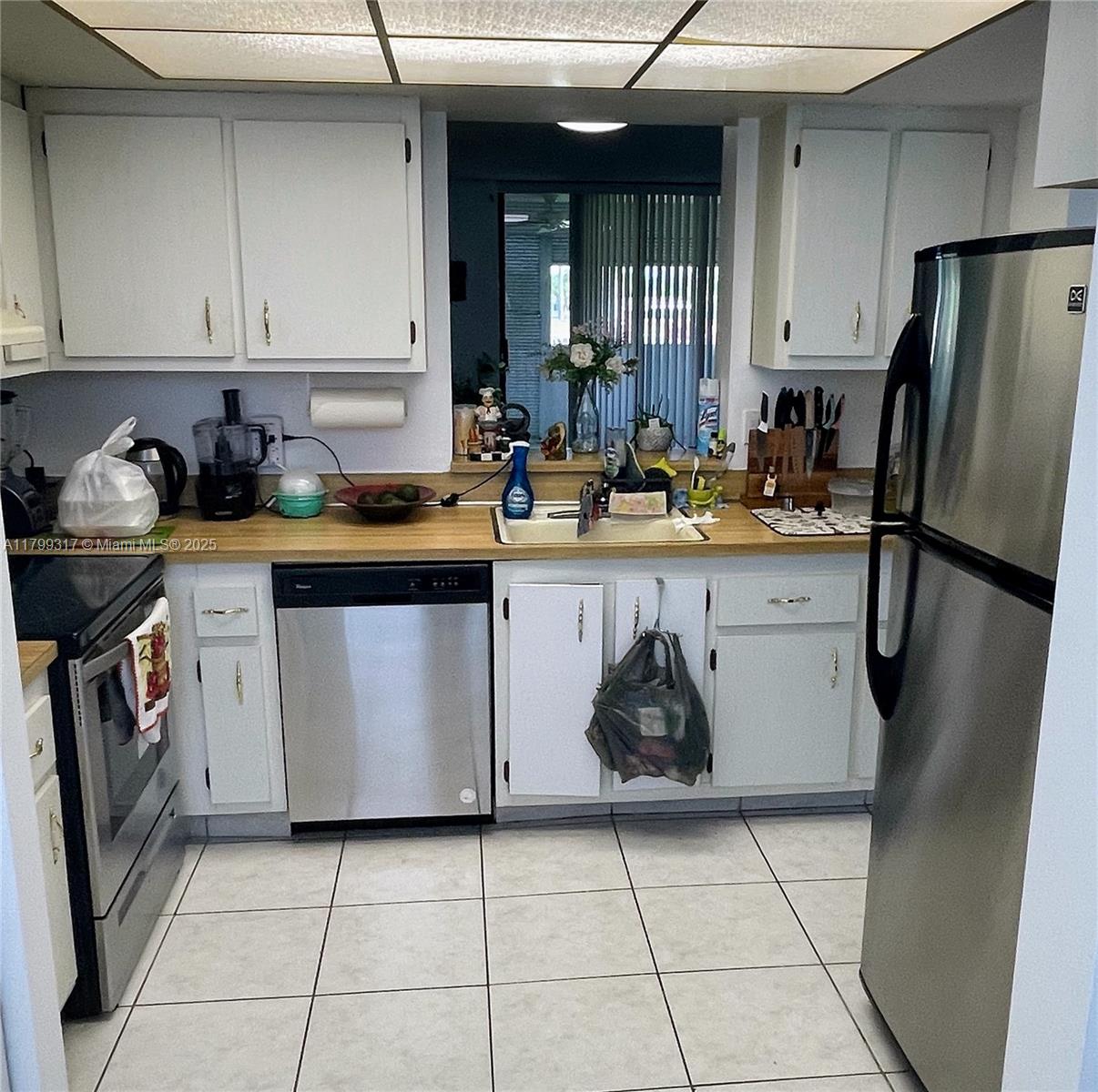 7350 NW 18th St 205