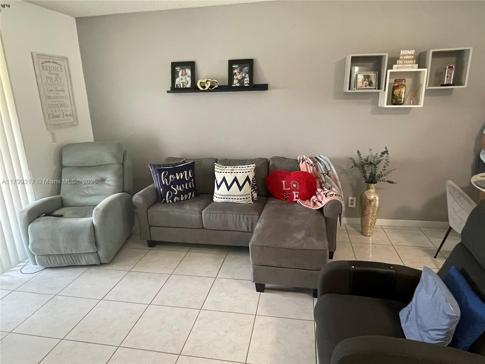 7350 NW 18th St 205