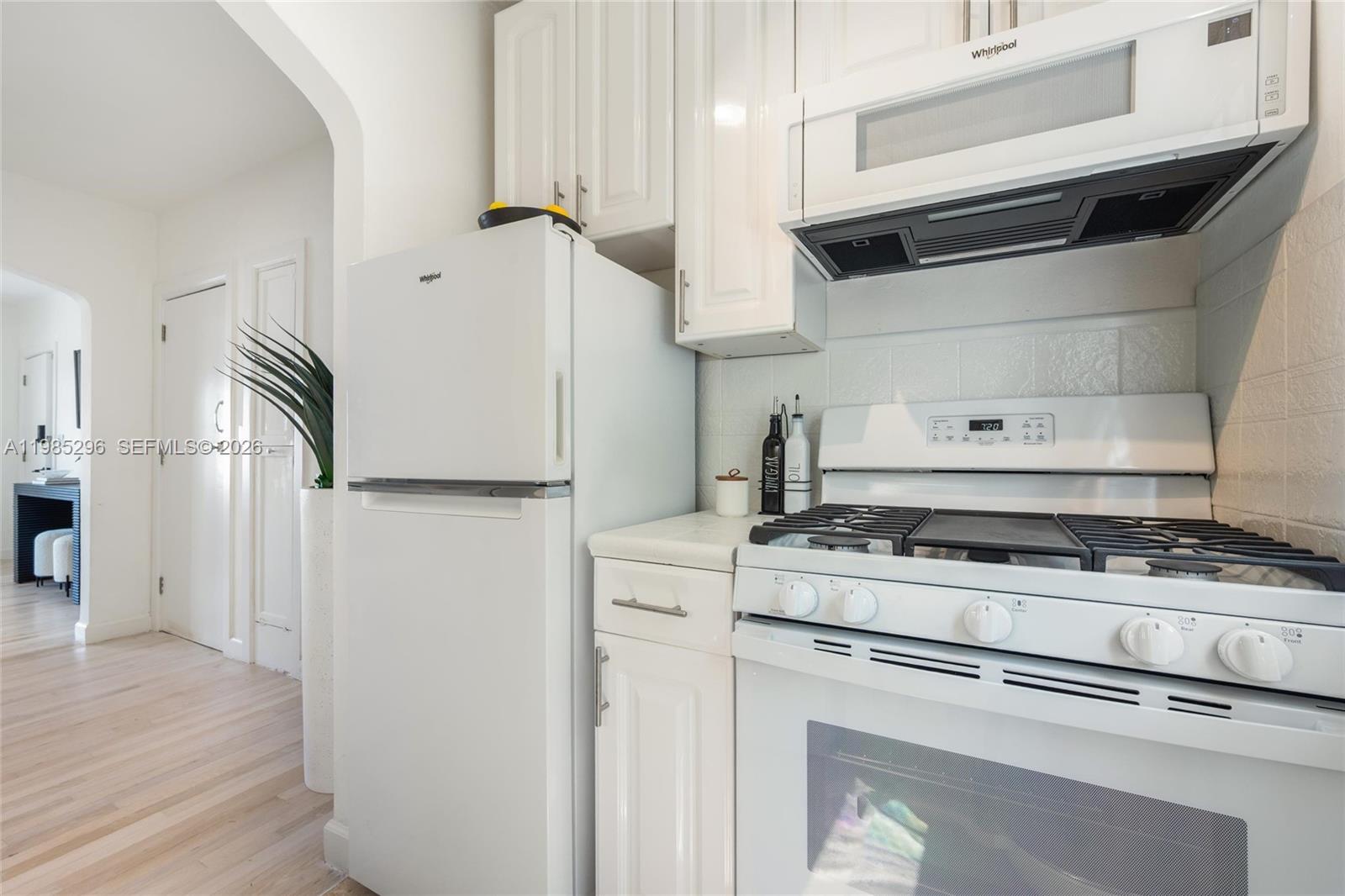 ESPANOLA COURT CONDO - Residential