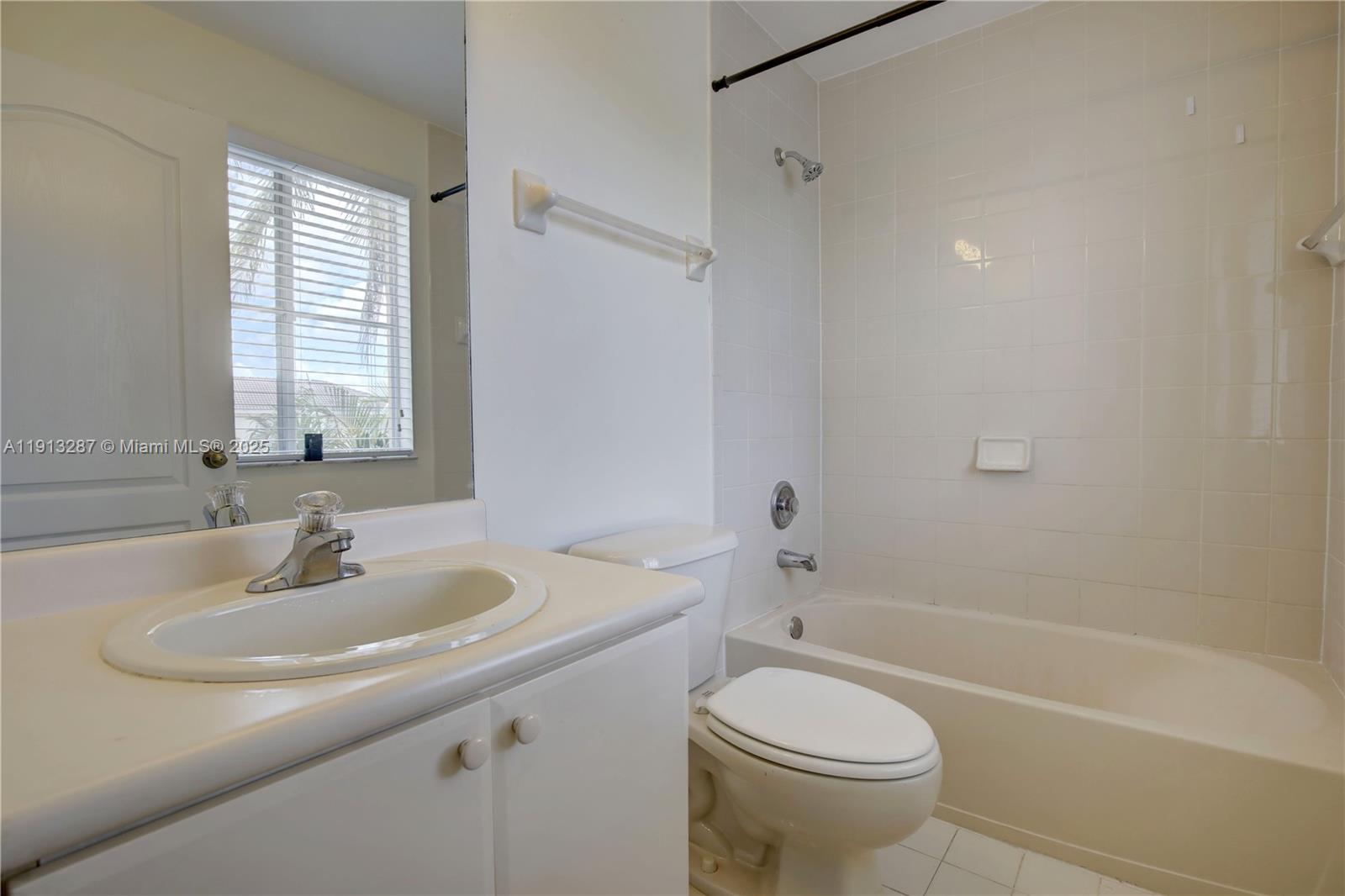 SHOMA VILLAS II AT COUNTR - Residential Lease