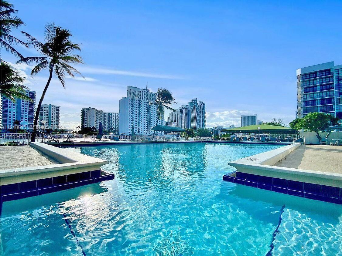 OCEANVIEW PARK CONDO - Residential