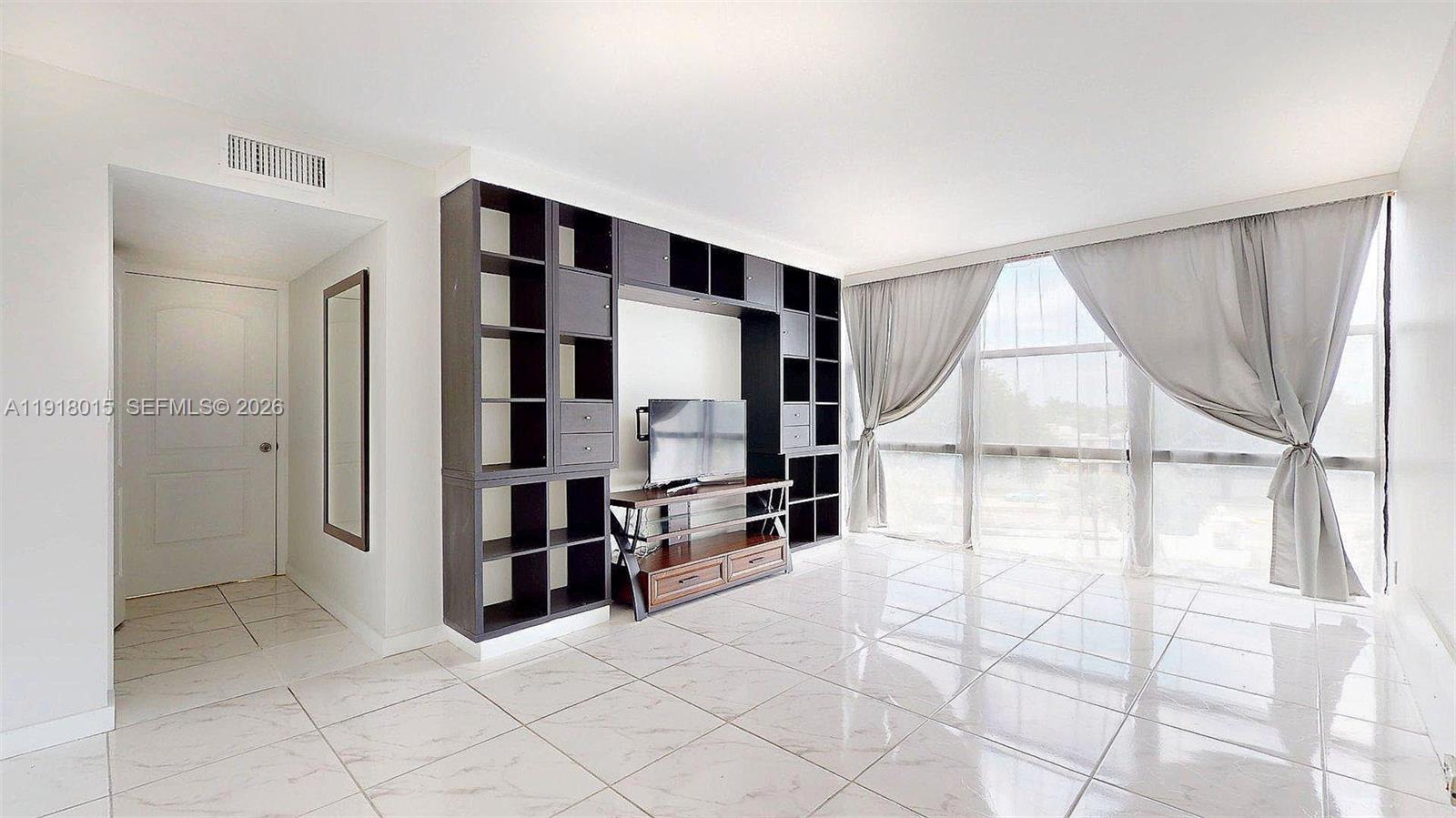 OCEANVIEW PARK CONDO - Residential