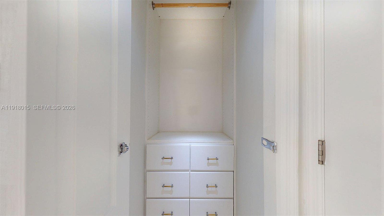 OCEANVIEW PARK CONDO - Residential