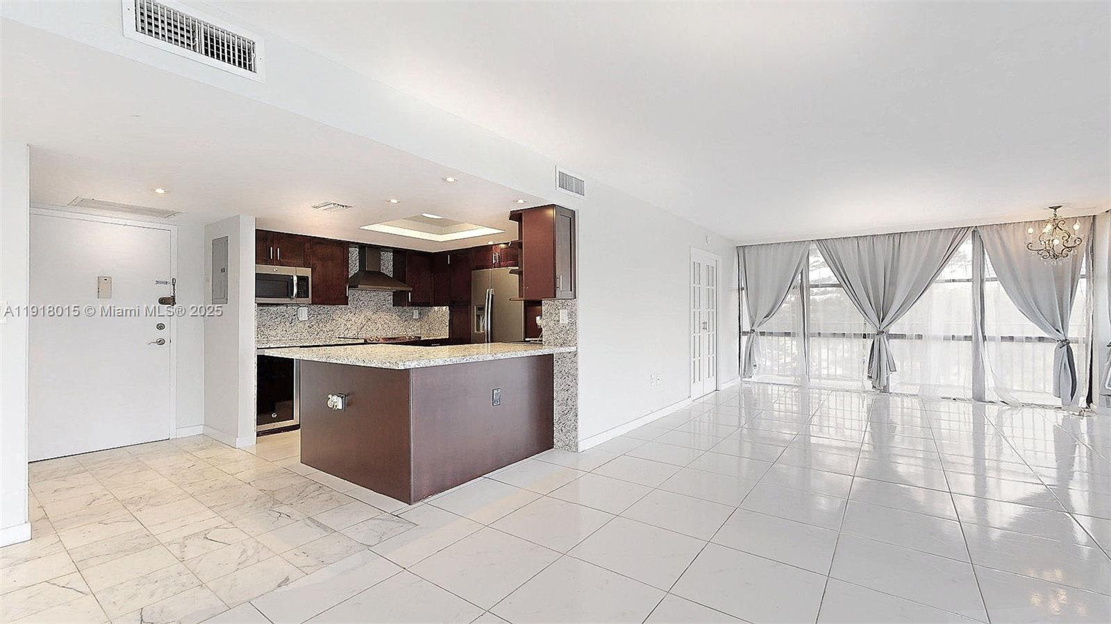 OCEANVIEW PARK CONDO - Residential