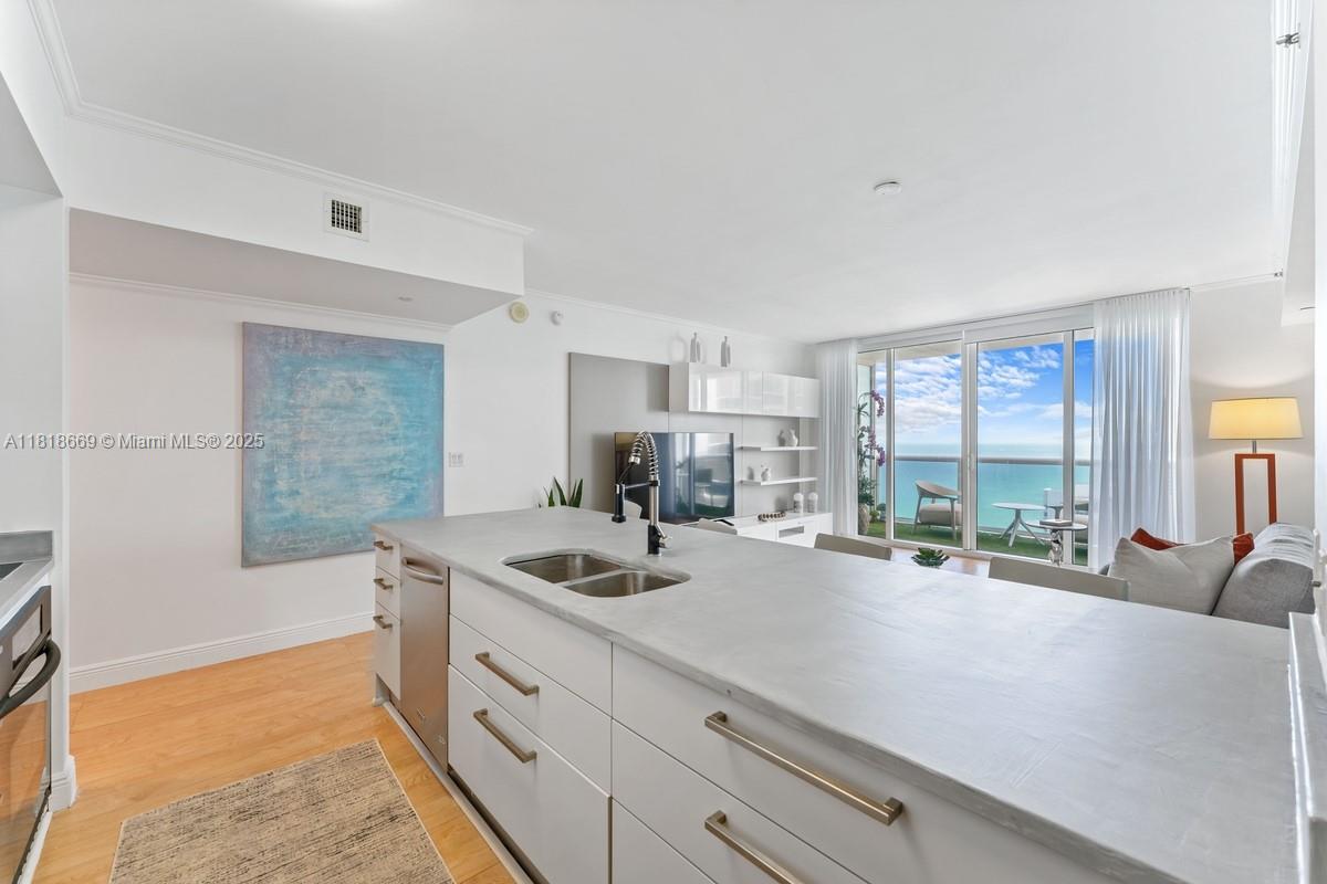 BEACH CLUB TWO - Residential Lease