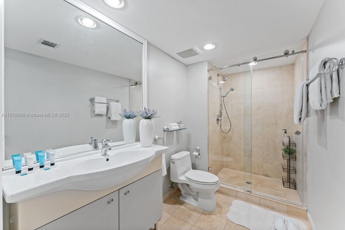 BEACH CLUB TWO - Residential Lease