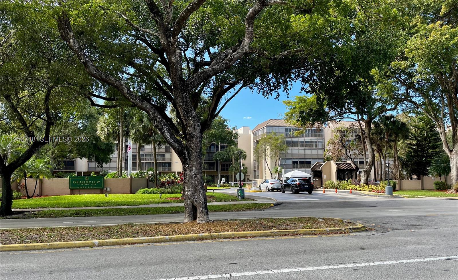 GRANDVIEW AT EMERALD HILL - Residential