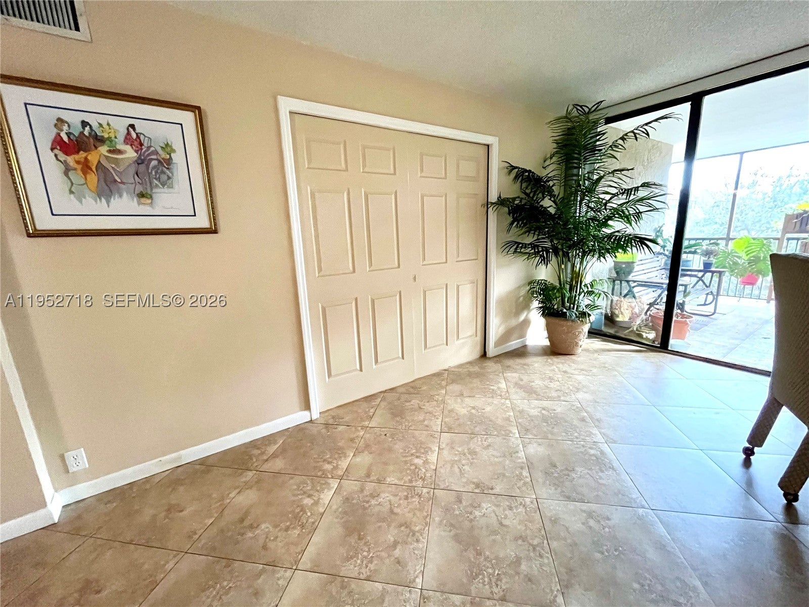 2806 N 46th Ave D537