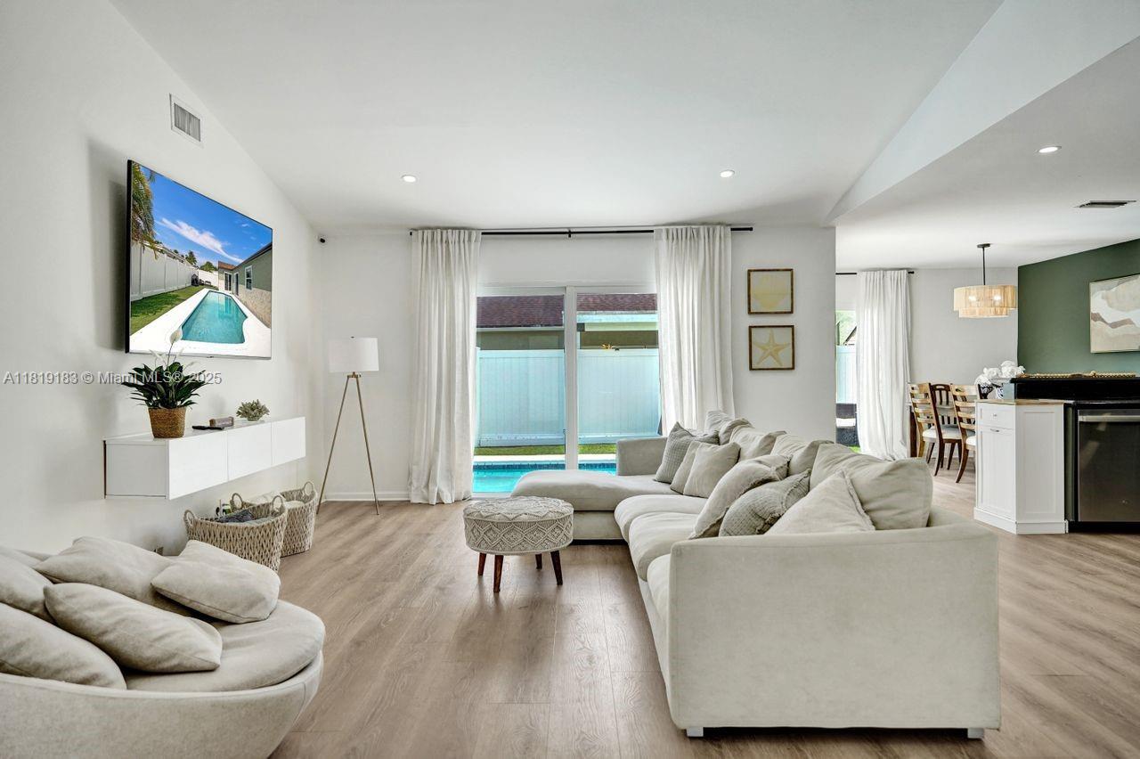 WEITZER SUB 1 - Residential