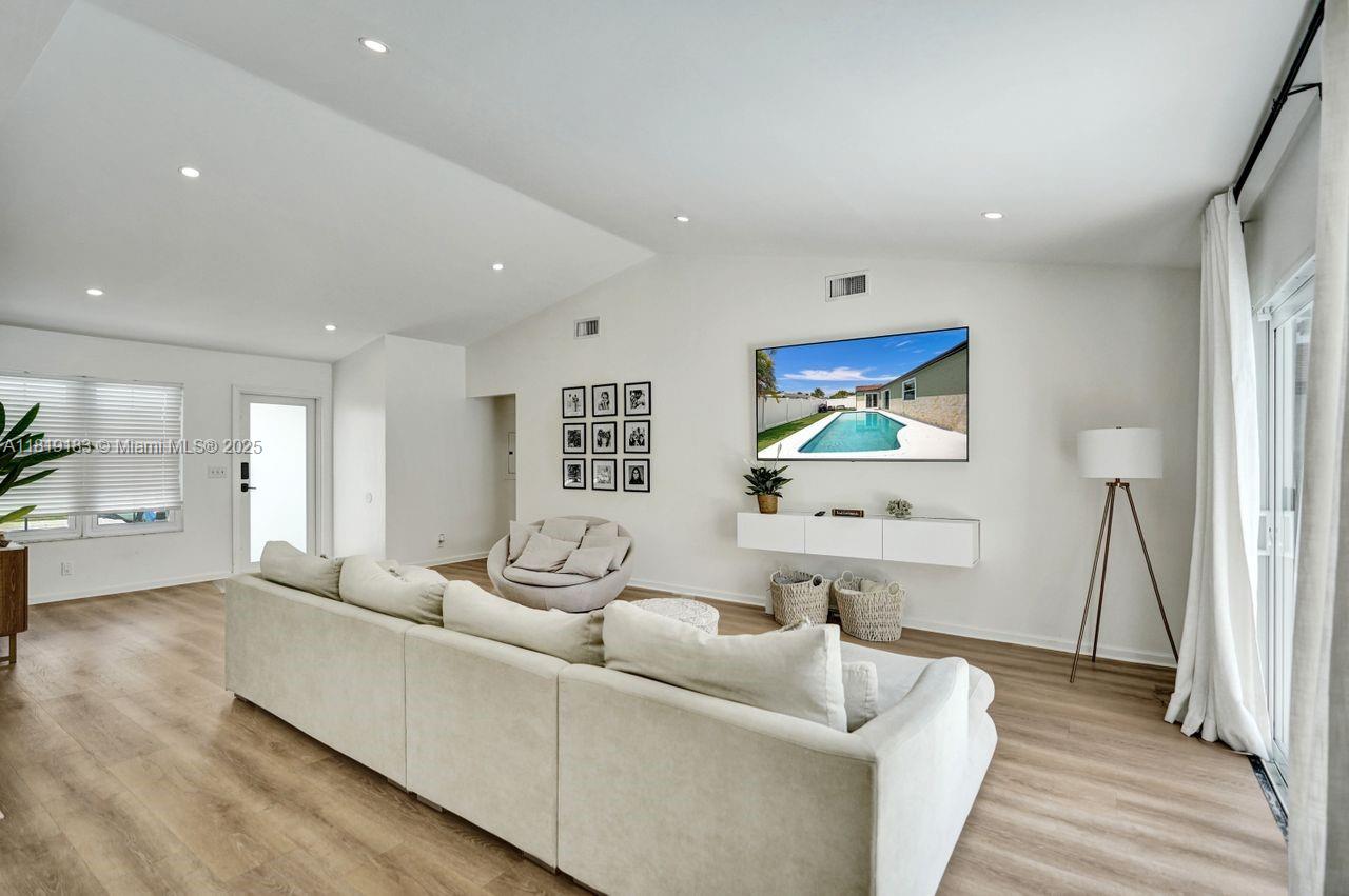 WEITZER SUB 1 - Residential