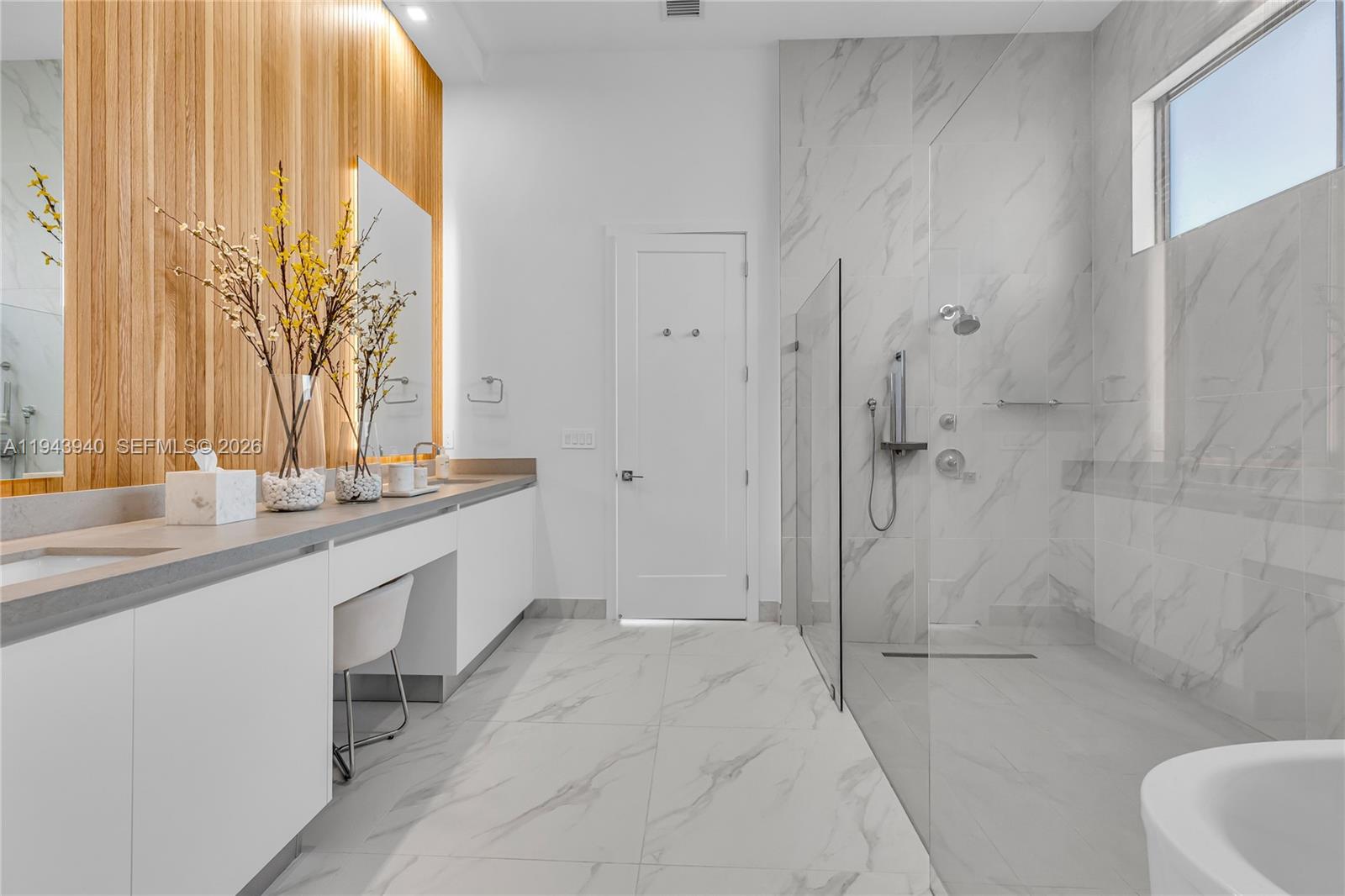 KINGFISHER RESERVE - Residential