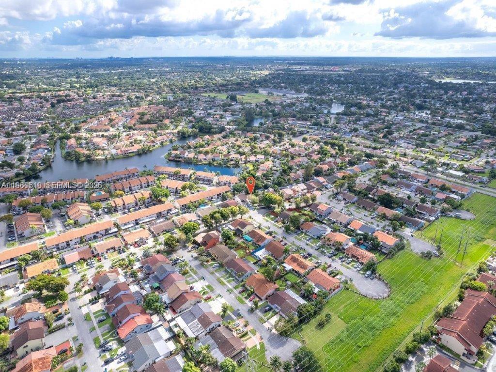 ARBORGATE KENDALL LK E CO - Residential