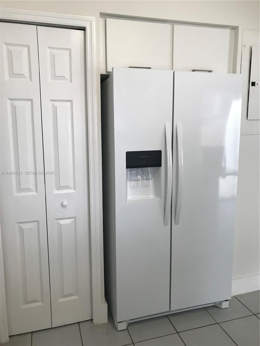 ARBORGATE KENDALL LK E CO - Residential