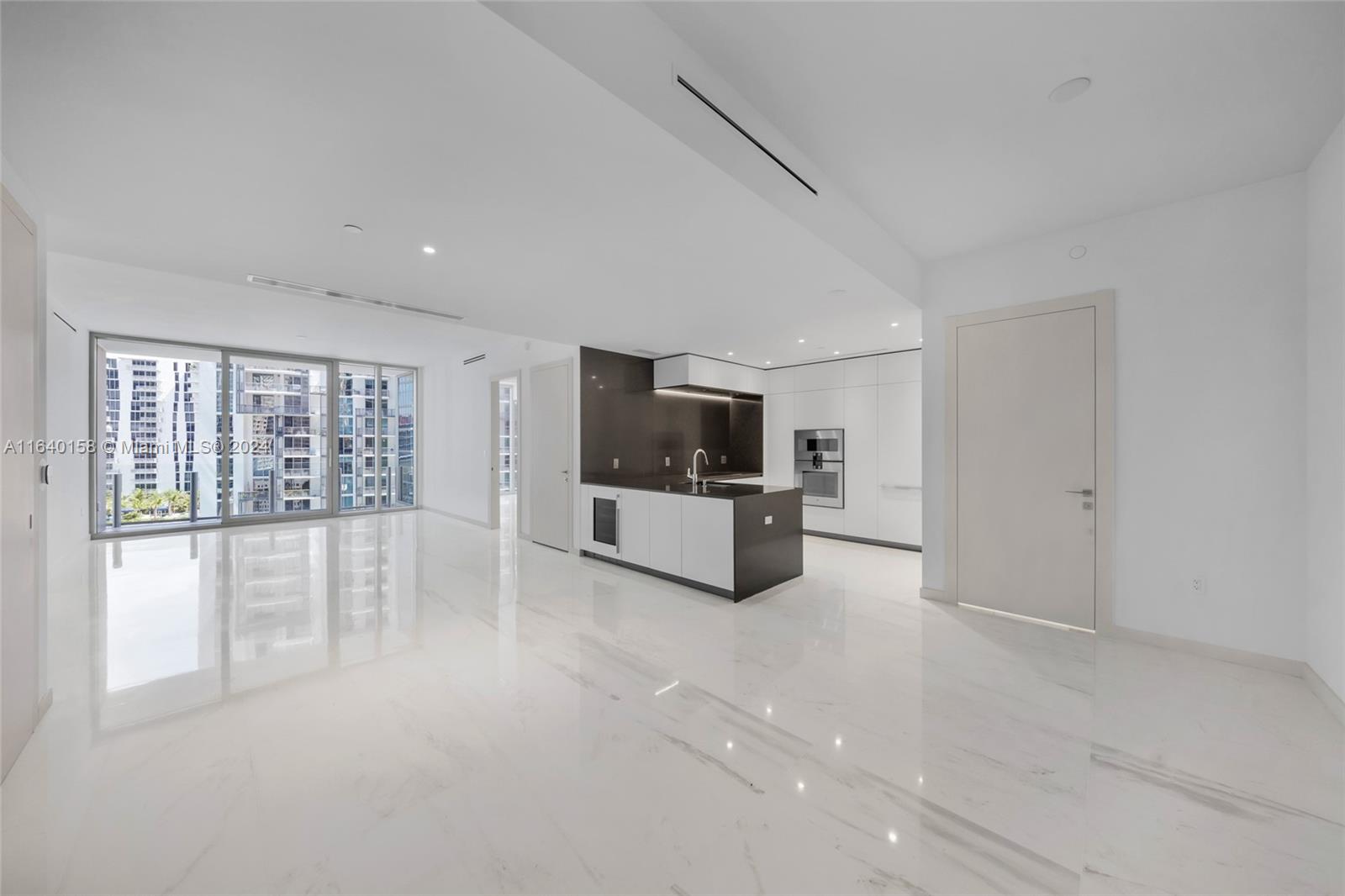 300 Biscayne Blvd Way 2009