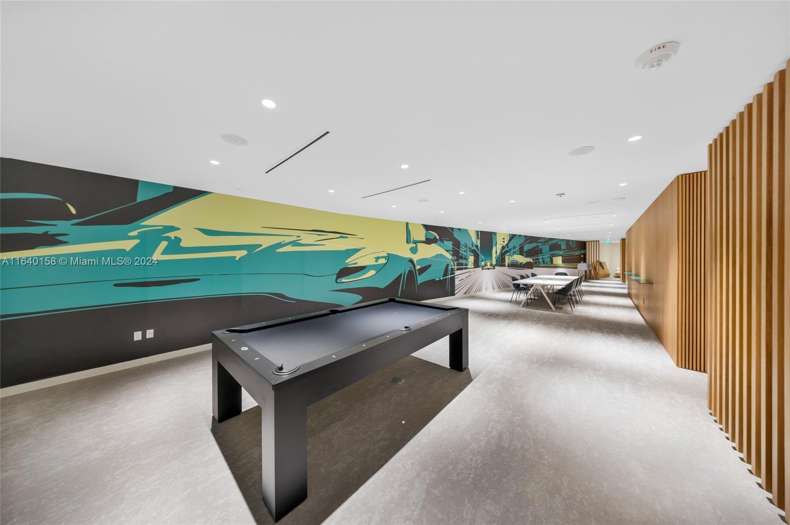 Dupont Plaza - Residential