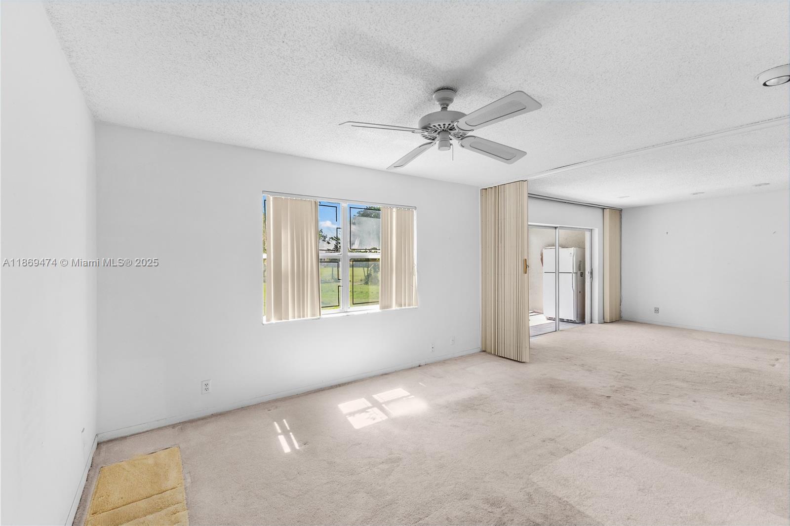 INVERRARY COUNTRY CLUB - Residential