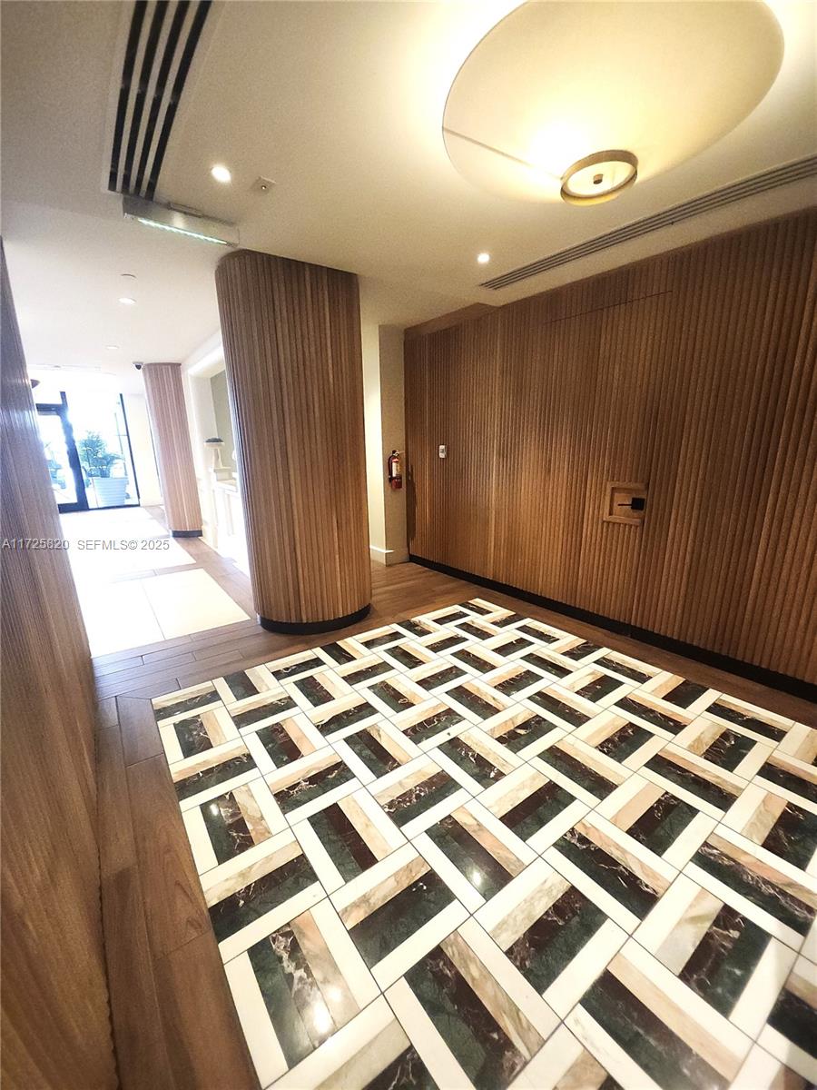 PGA RESORT COMMUNITY 1 - Residential